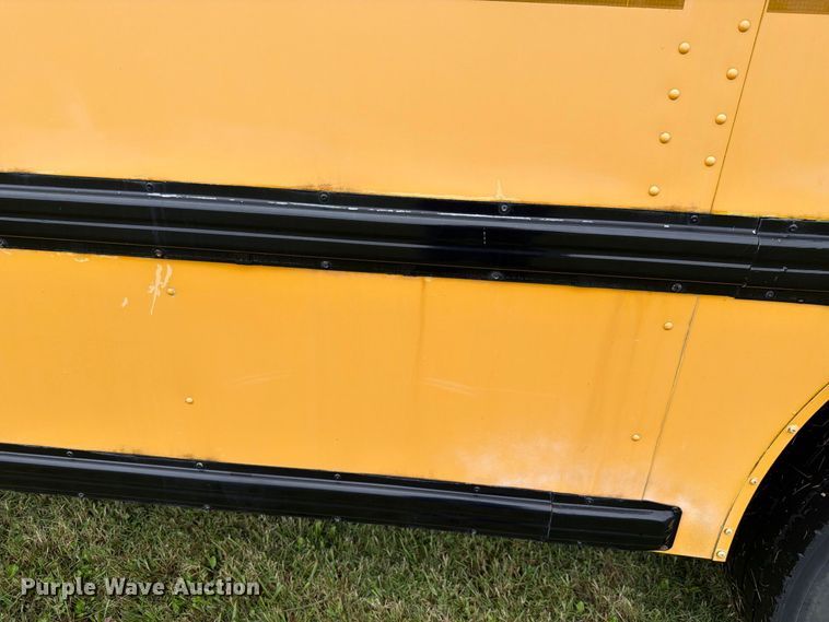 image for item FH6438 2010 IC Bus PB105 school bus
