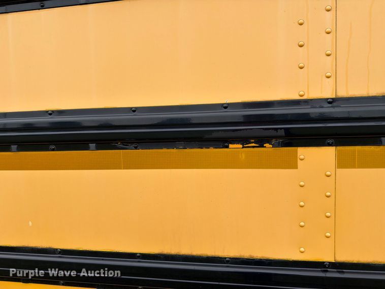 image for item FH6438 2010 IC Bus PB105 school bus