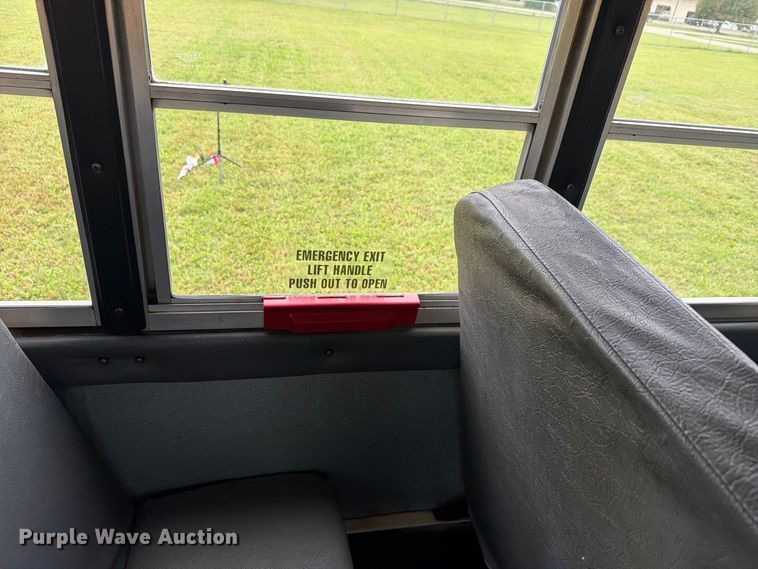 image for item FH6438 2010 IC Bus PB105 school bus