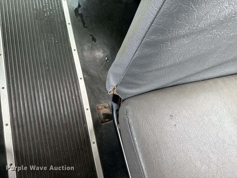 image for item FH6438 2010 IC Bus PB105 school bus