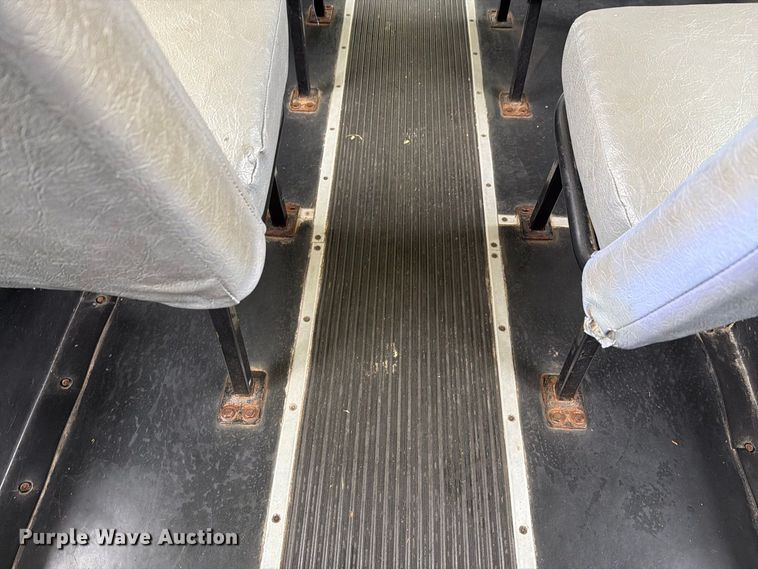 image for item FH6438 2010 IC Bus PB105 school bus