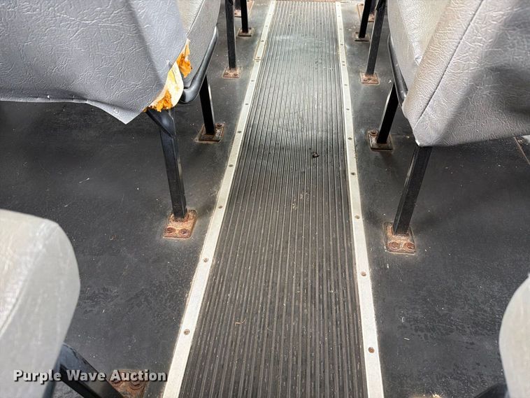 image for item FH6438 2010 IC Bus PB105 school bus