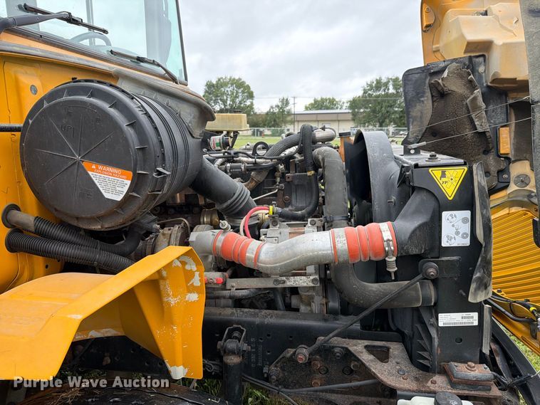image for item FH6438 2010 IC Bus PB105 school bus