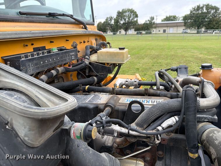 image for item FH6438 2010 IC Bus PB105 school bus