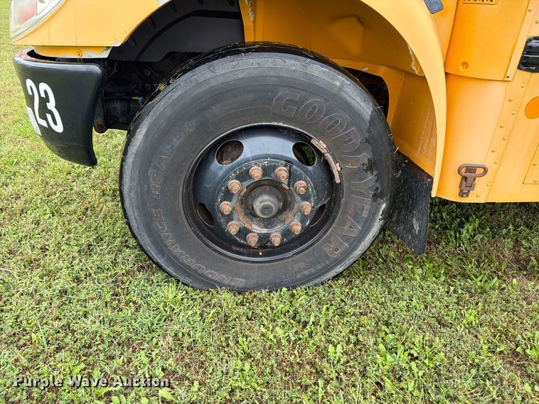 image for item FH6438 2010 IC Bus PB105 school bus