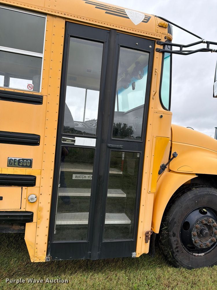 image for item FH6449 2008 IC Bus PB105 school bus