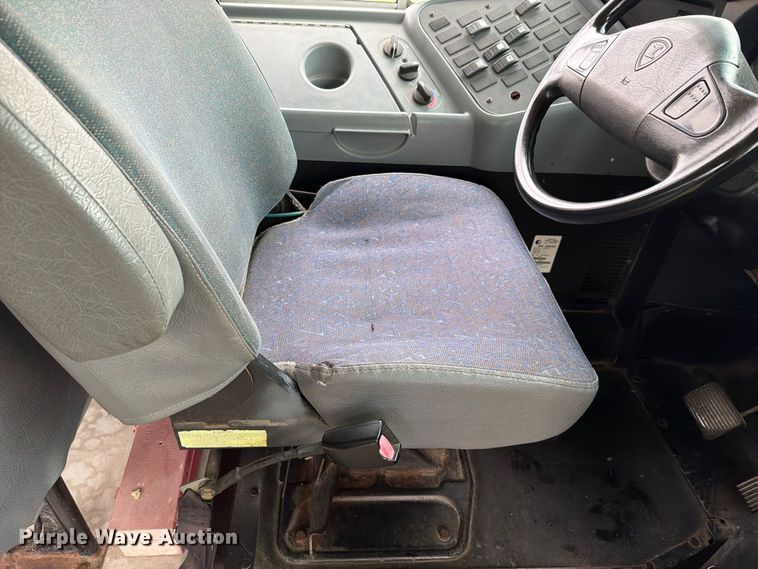 image for item FH6449 2008 IC Bus PB105 school bus