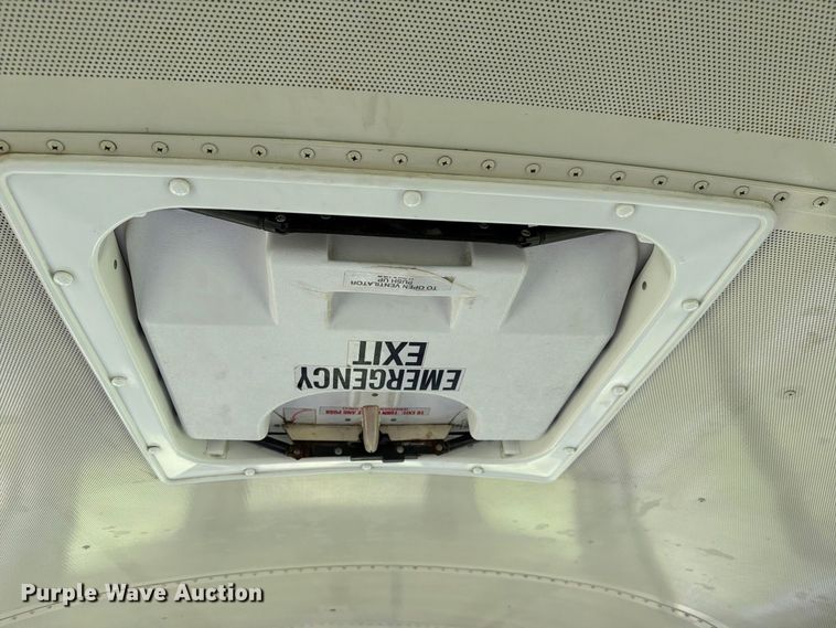 image for item FH6449 2008 IC Bus PB105 school bus