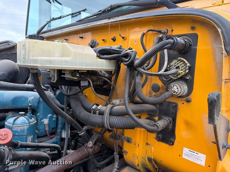 image for item FH6449 2008 IC Bus PB105 school bus