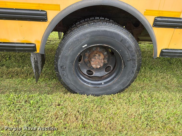 image for item FH6449 2008 IC Bus PB105 school bus