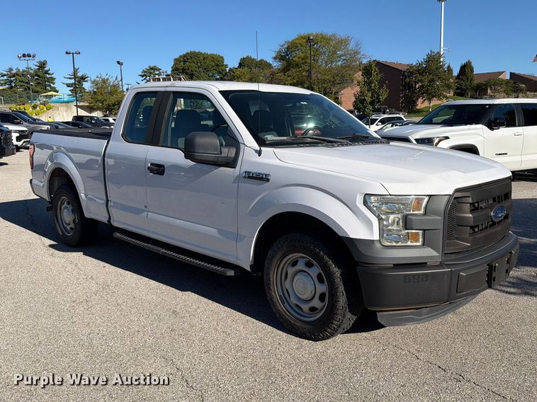 image for item FH6457 2016 Ford F150 XL Ext. Cab pickup truck