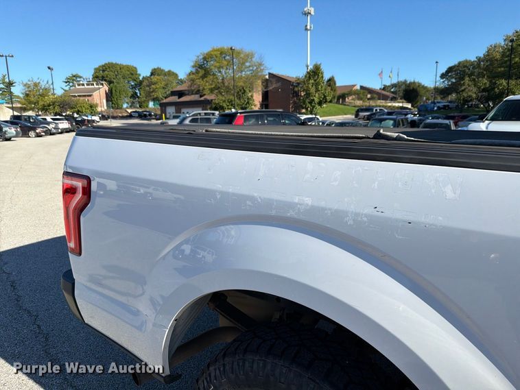 image for item FH6457 2016 Ford F150 XL Ext. Cab pickup truck