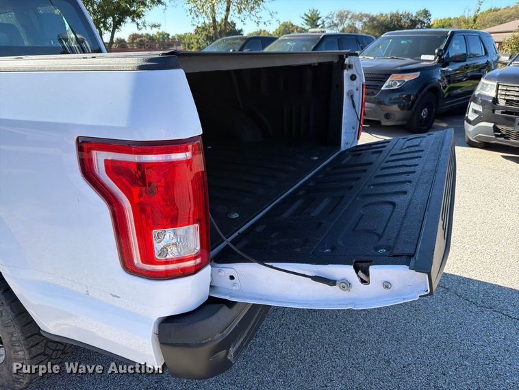 image for item FH6457 2016 Ford F150 XL Ext. Cab pickup truck