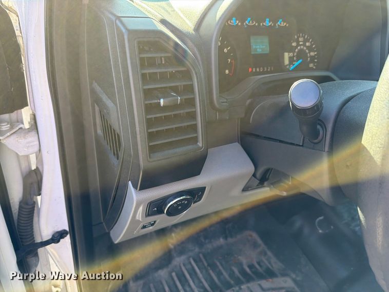 image for item FH6457 2016 Ford F150 XL Ext. Cab pickup truck