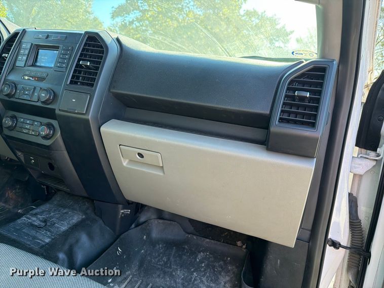image for item FH6457 2016 Ford F150 XL Ext. Cab pickup truck