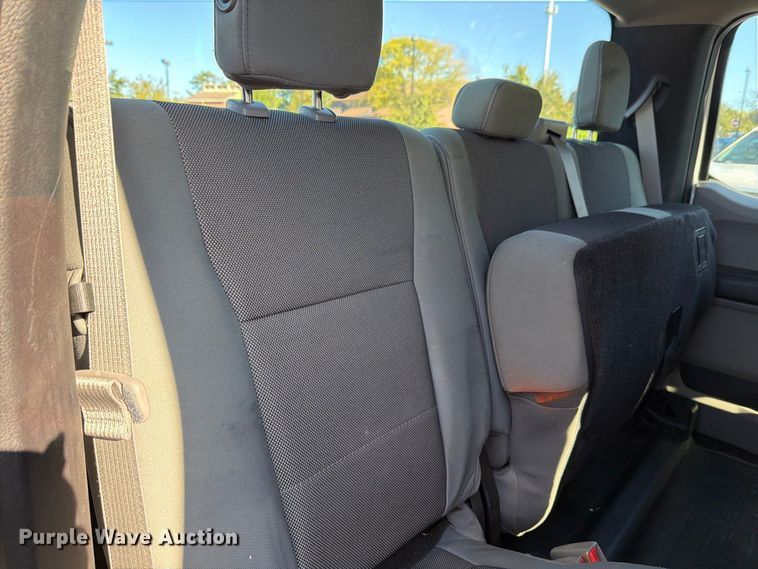 image for item FH6457 2016 Ford F150 XL Ext. Cab pickup truck
