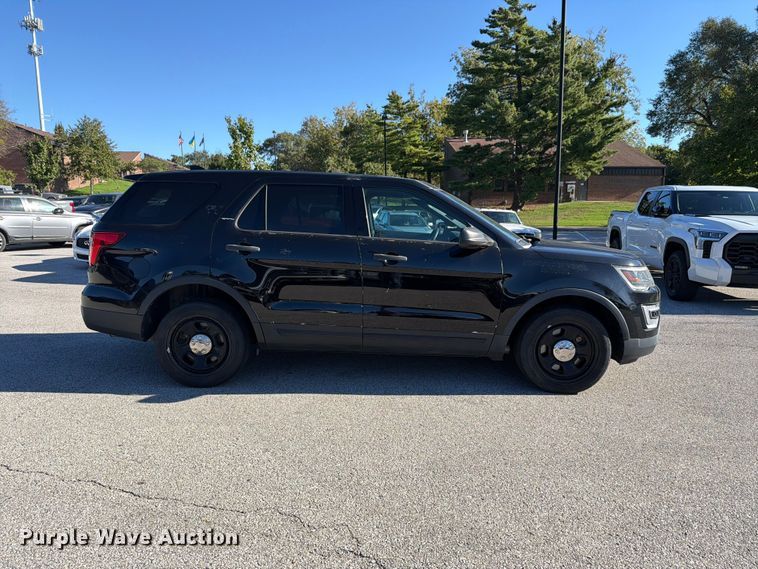 image for item FH6458 2017 Ford Explorer Police Interceptor SUV