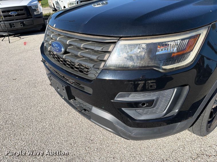 image for item FH6458 2017 Ford Explorer Police Interceptor SUV