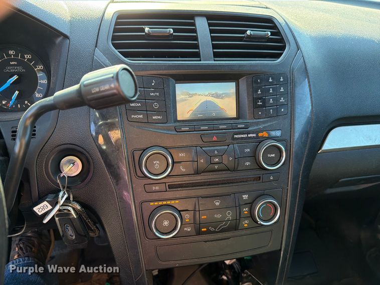 image for item FH6458 2017 Ford Explorer Police Interceptor SUV