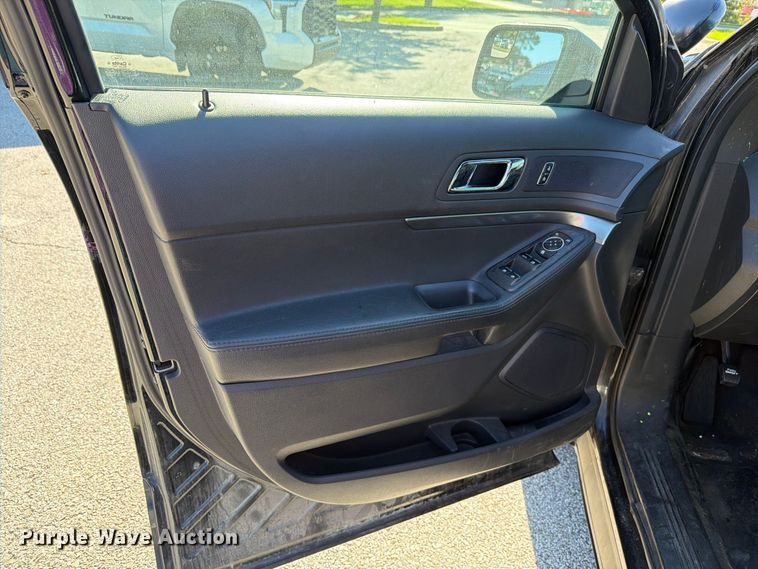 image for item FH6459 2015 Ford Explorer Police Interceptor SUV