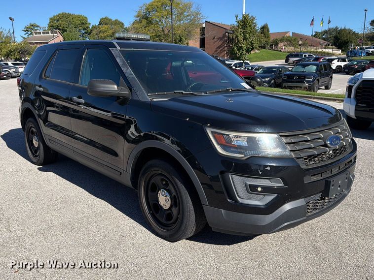 image for item FH6460 2017 Ford Explorer Police Interceptor SUV