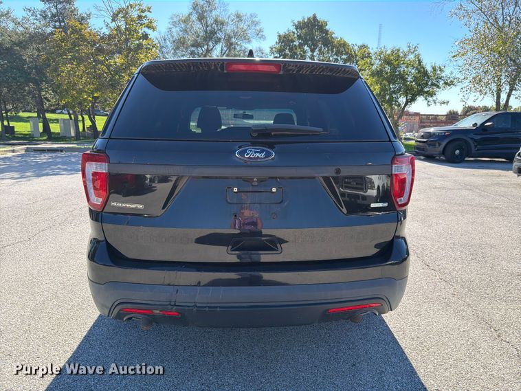 image for item FH6460 2017 Ford Explorer Police Interceptor SUV