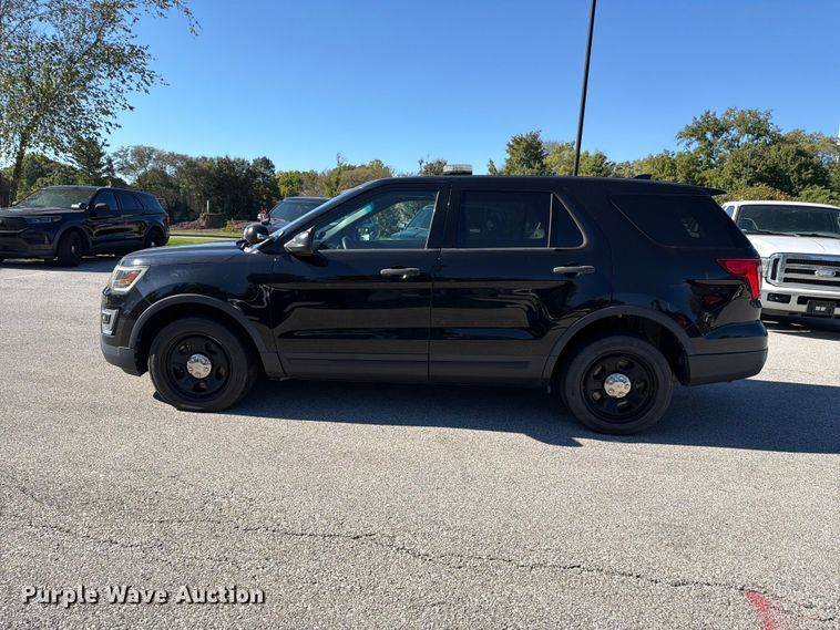 image for item FH6460 2017 Ford Explorer Police Interceptor SUV