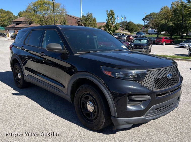 image for item FH6461 2021 Ford Explorer Police Interceptor SUV