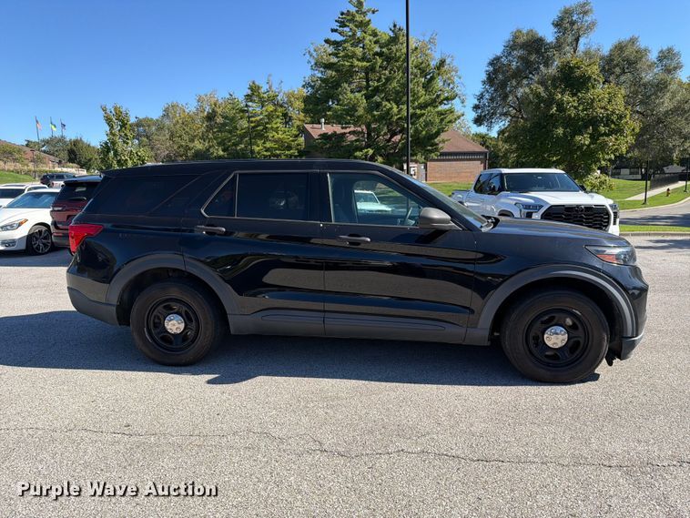 image for item FH6461 2021 Ford Explorer Police Interceptor SUV