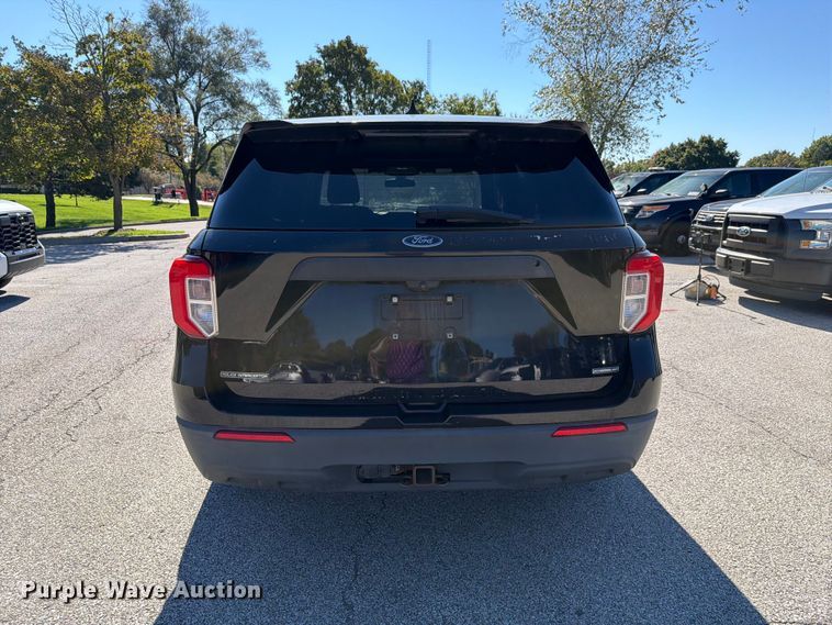 image for item FH6461 2021 Ford Explorer Police Interceptor SUV