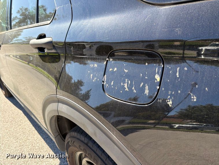 image for item FH6461 2021 Ford Explorer Police Interceptor SUV