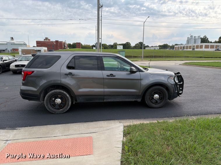 image for item FI0867 2019 Ford Explorer Police Interceptor SUV