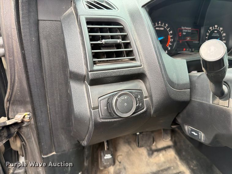 image for item FI0867 2019 Ford Explorer Police Interceptor SUV