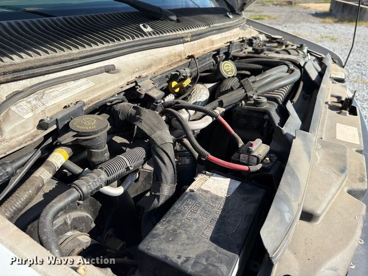 image for item FI1017 2007 Ford E350 handicap accessible van