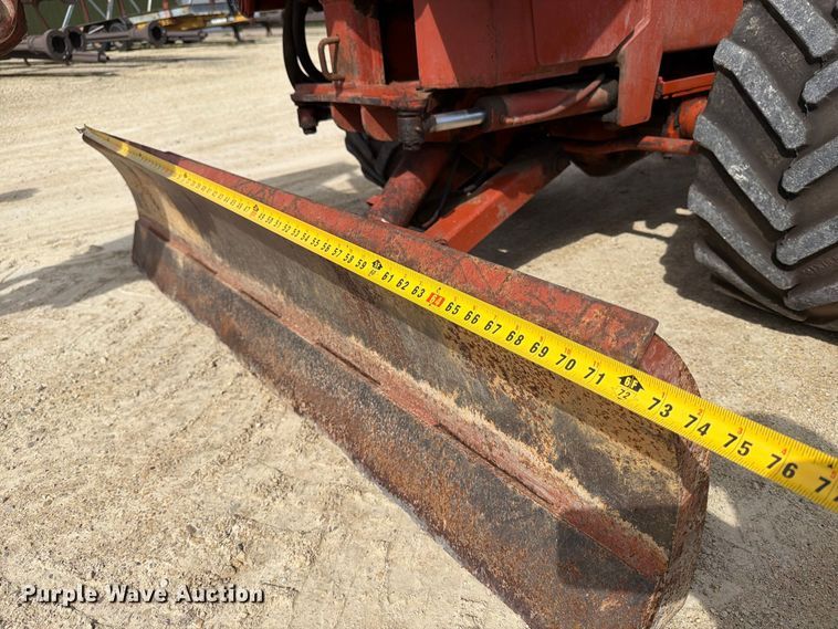 image for item FJ0532 1989 Ditch Witch 5010DD vibratory cable plow
