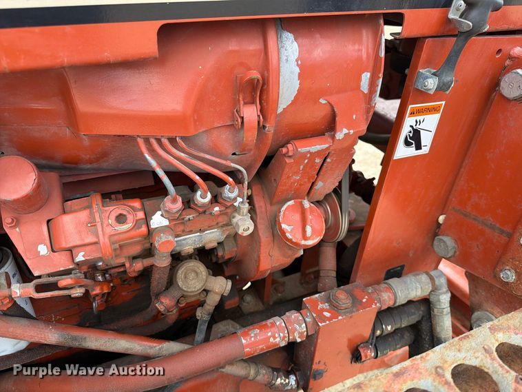 image for item FJ0532 1989 Ditch Witch 5010DD vibratory cable plow