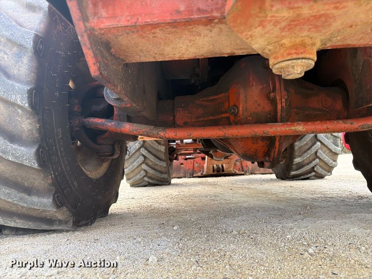 image for item FJ0532 1989 Ditch Witch 5010DD vibratory cable plow