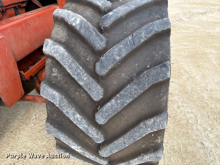 image for item FJ0532 1989 Ditch Witch 5010DD vibratory cable plow