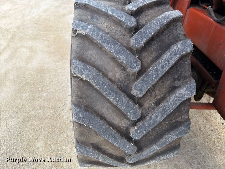 image for item FJ0532 1989 Ditch Witch 5010DD vibratory cable plow