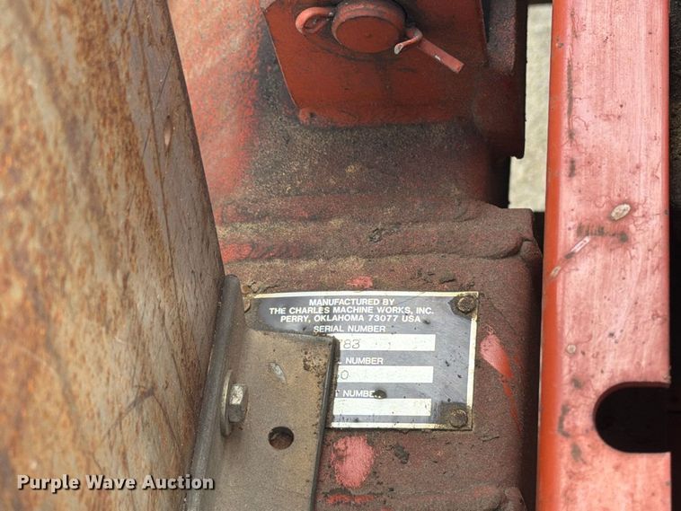 image for item FJ0532 1989 Ditch Witch 5010DD vibratory cable plow