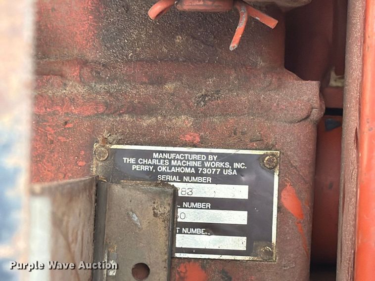 image for item FJ0532 1989 Ditch Witch 5010DD vibratory cable plow