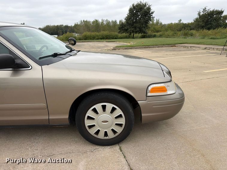 image for item FK3474 2007 Ford Crown Victoria Police Interceptor 