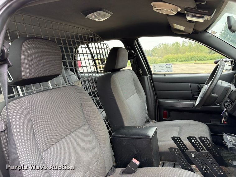 image for item FK3474 2007 Ford Crown Victoria Police Interceptor 