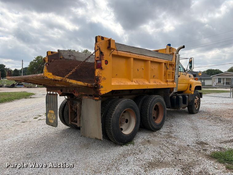 image for item FK3809 2000 GMC C7 dump truck