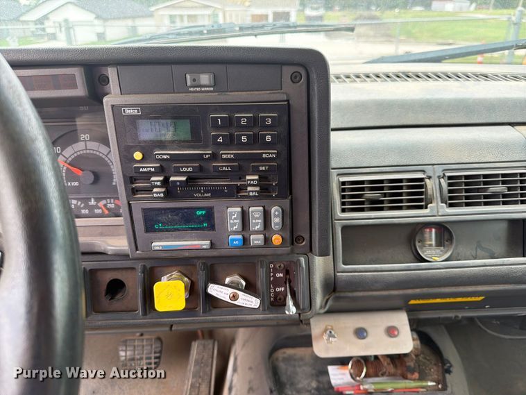 image for item FK3809 2000 GMC C7 dump truck