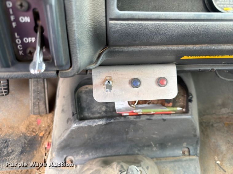 image for item FK3809 2000 GMC C7 dump truck