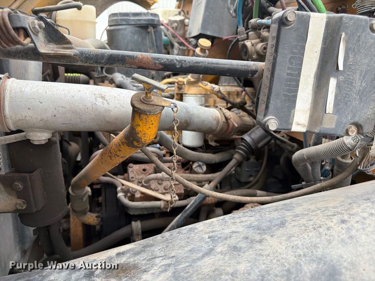 image for item FK3809 2000 GMC C7 dump truck