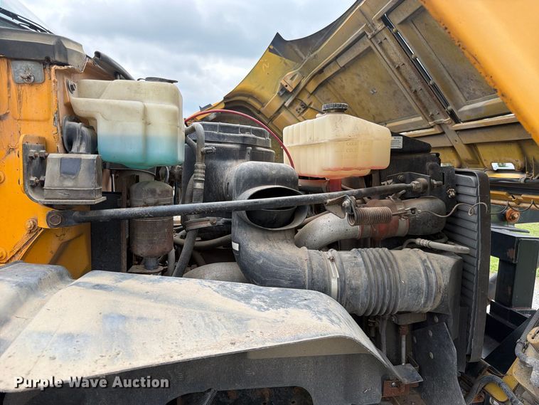 image for item FK3809 2000 GMC C7 dump truck