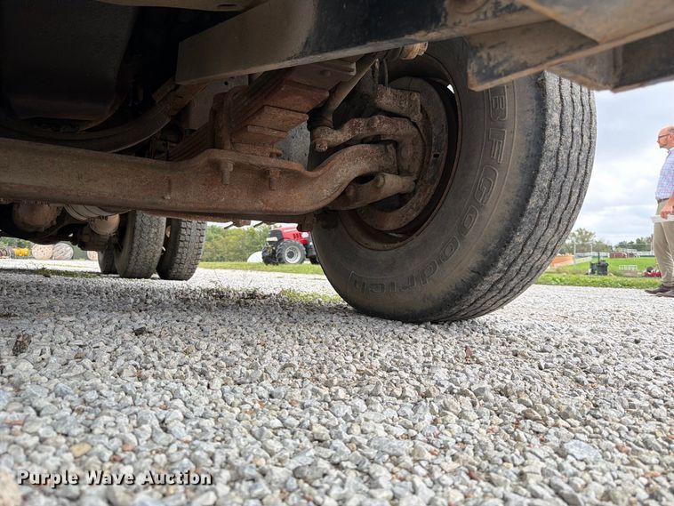 image for item FK3809 2000 GMC C7 dump truck