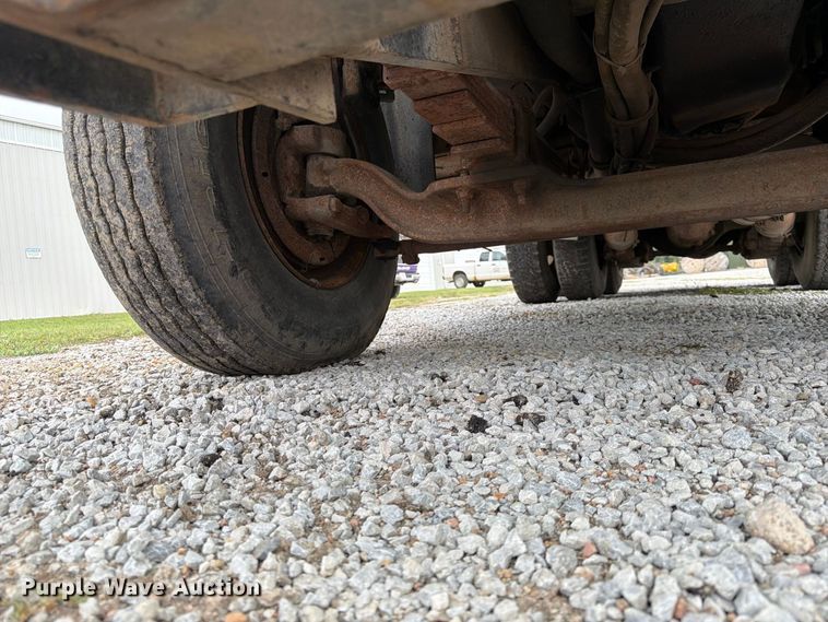 image for item FK3809 2000 GMC C7 dump truck